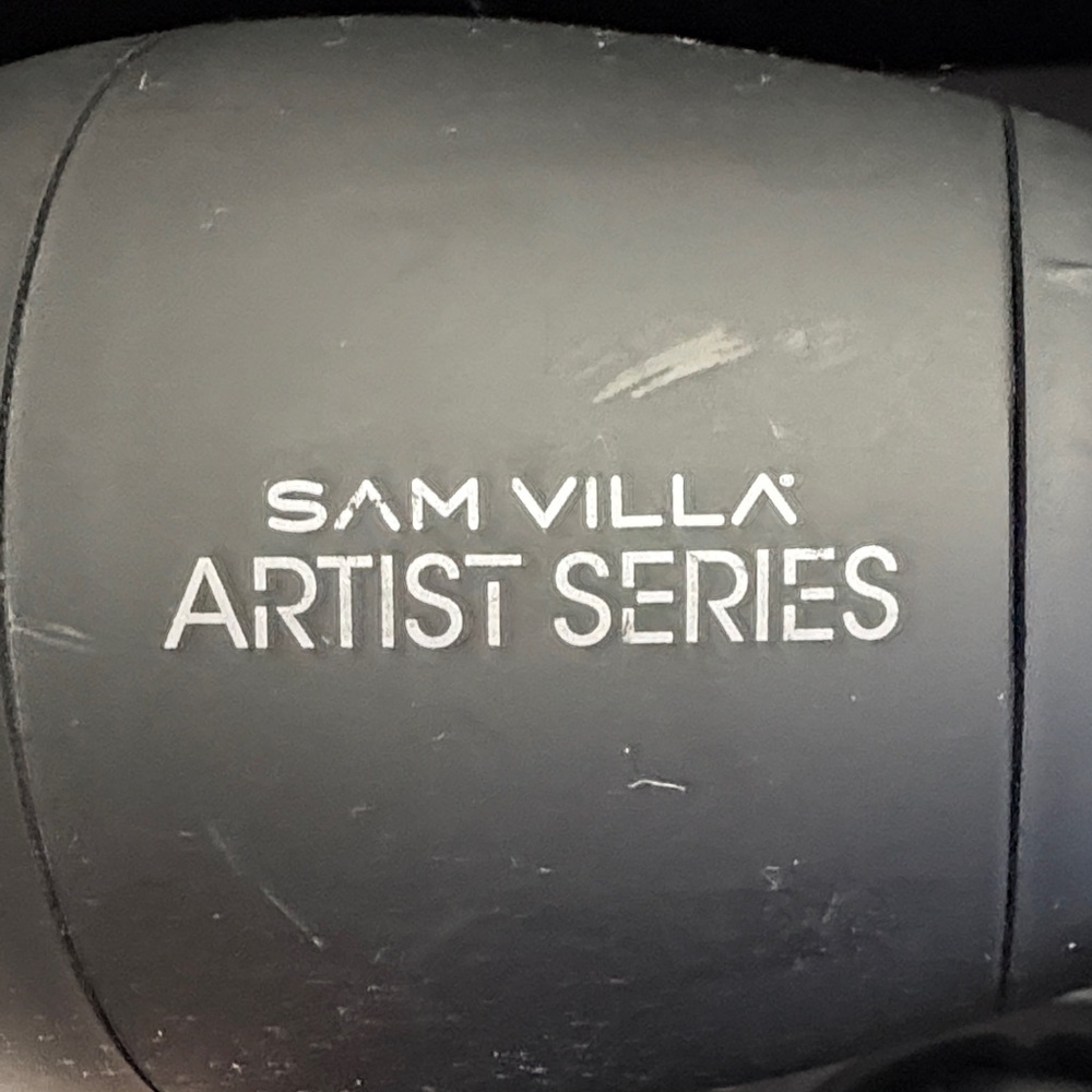 Artist Series Black Professional Blow Dryer - Picture 2 of 4